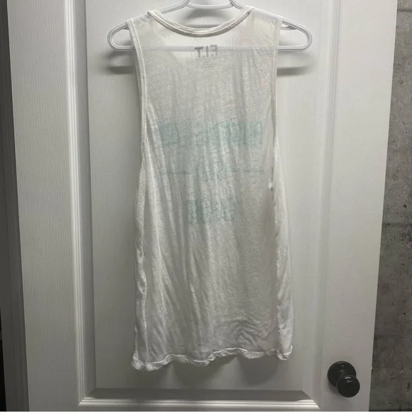 Workout Tee - Picture 2 of 3